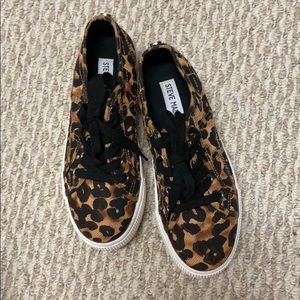 steve madden cheetah platform tennis shoes